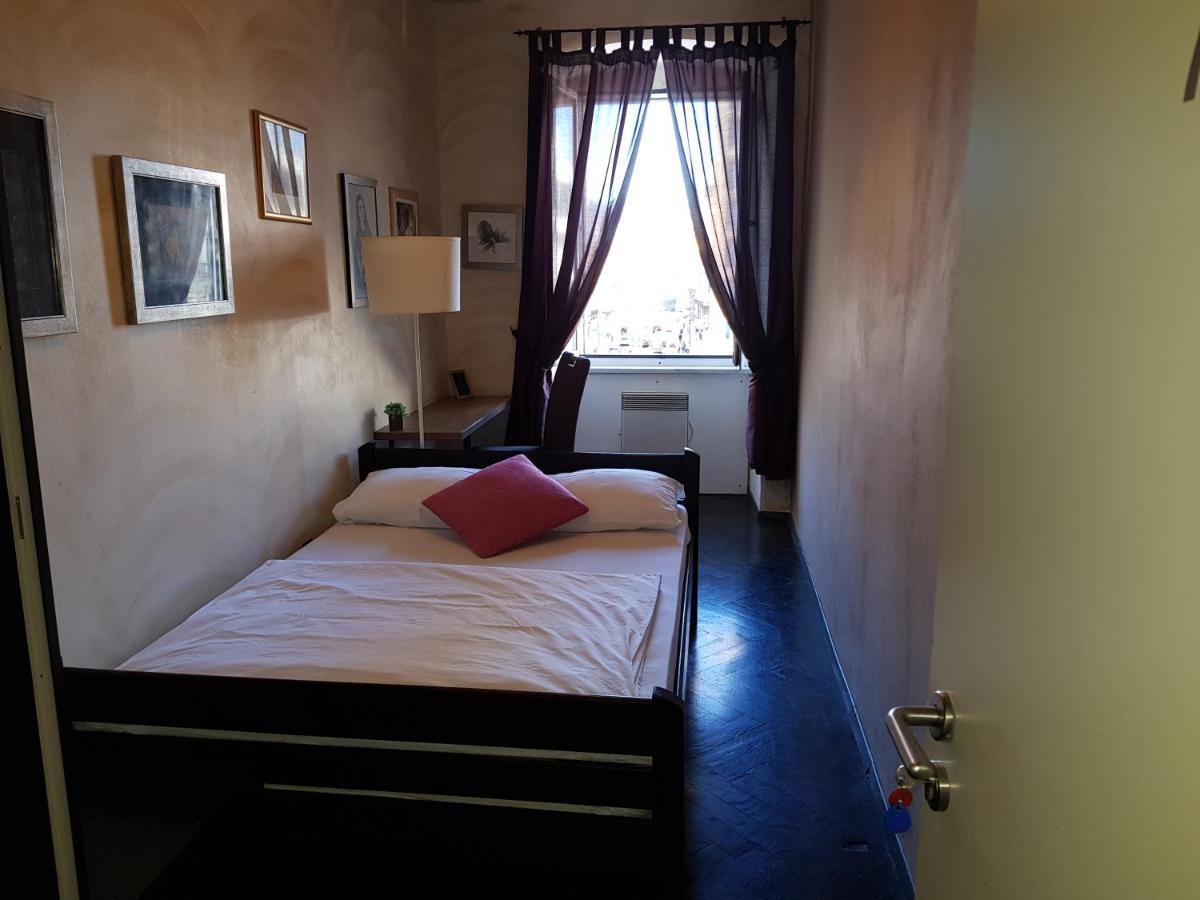 Hostel Morcic Ri Rijeka Exterior foto