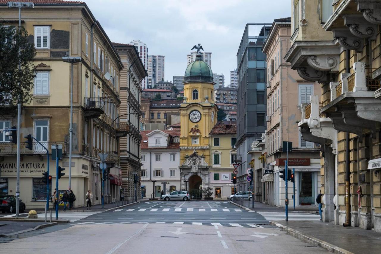 Hostel Morcic Ri Rijeka Exterior foto
