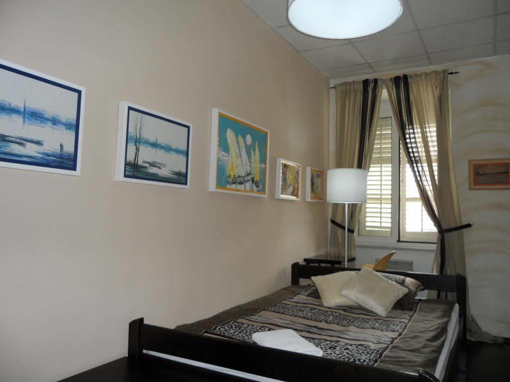 Hostel Morcic Ri Rijeka Exterior foto