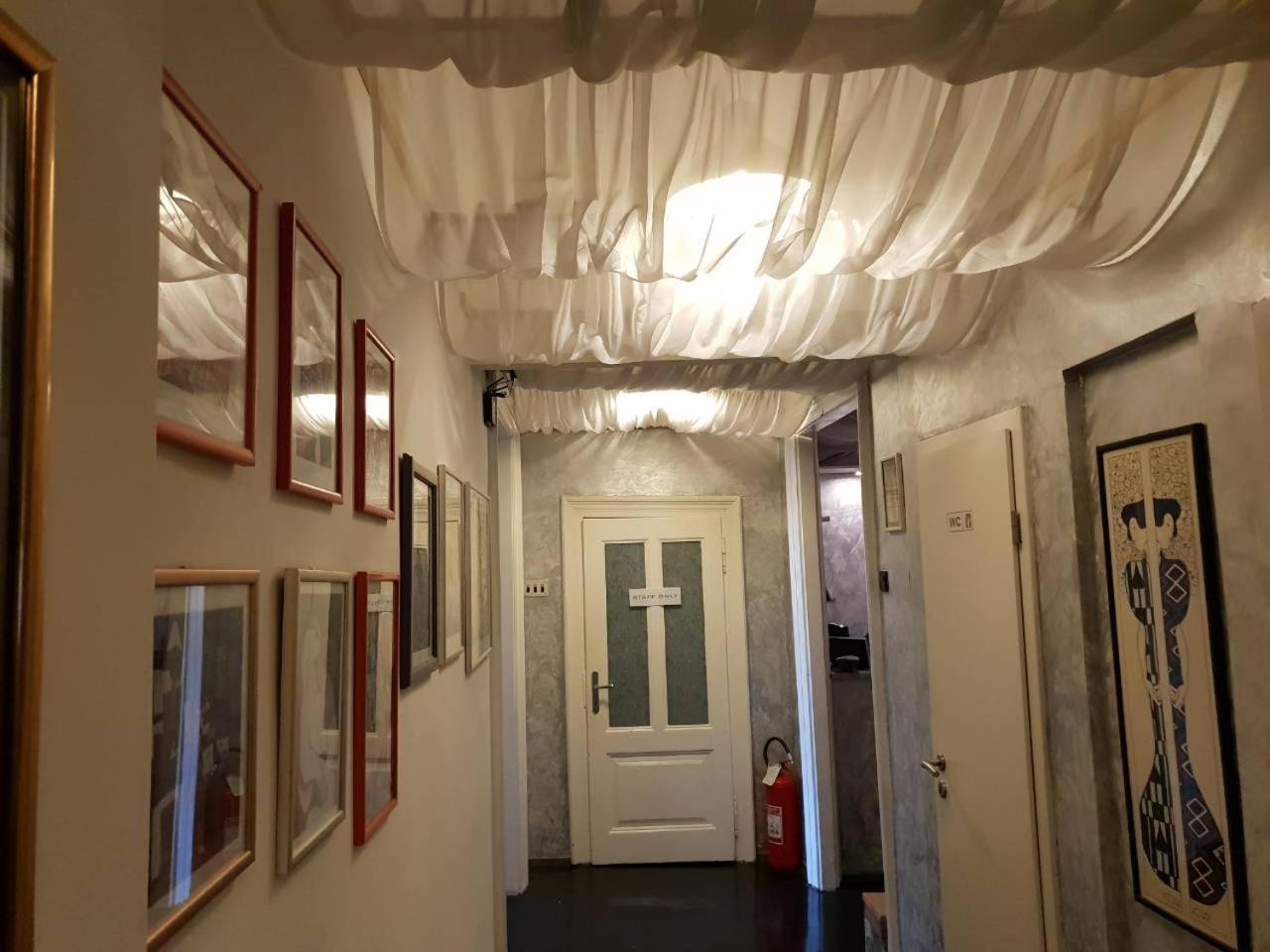 Hostel Morcic Ri Rijeka Exterior foto